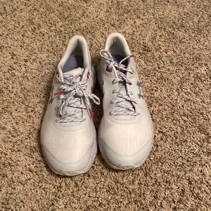 Under armor size 9